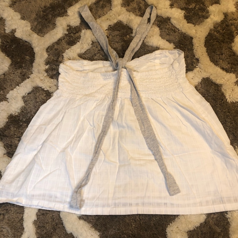 Hollister White Patterned Halter Top - Picture 3 of 9